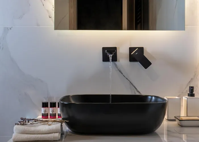 Macrame Luxury Апартаменты Трикала